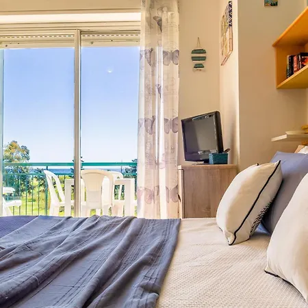 Apartment Mit Korallenblick In Chianchitta Pallio Giardini Naxos